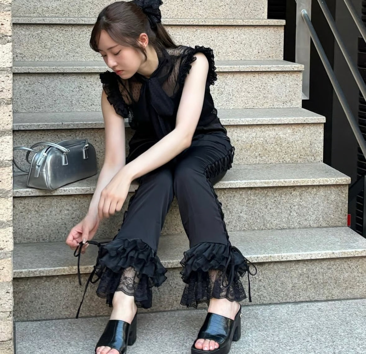 lace up frill pants(black)