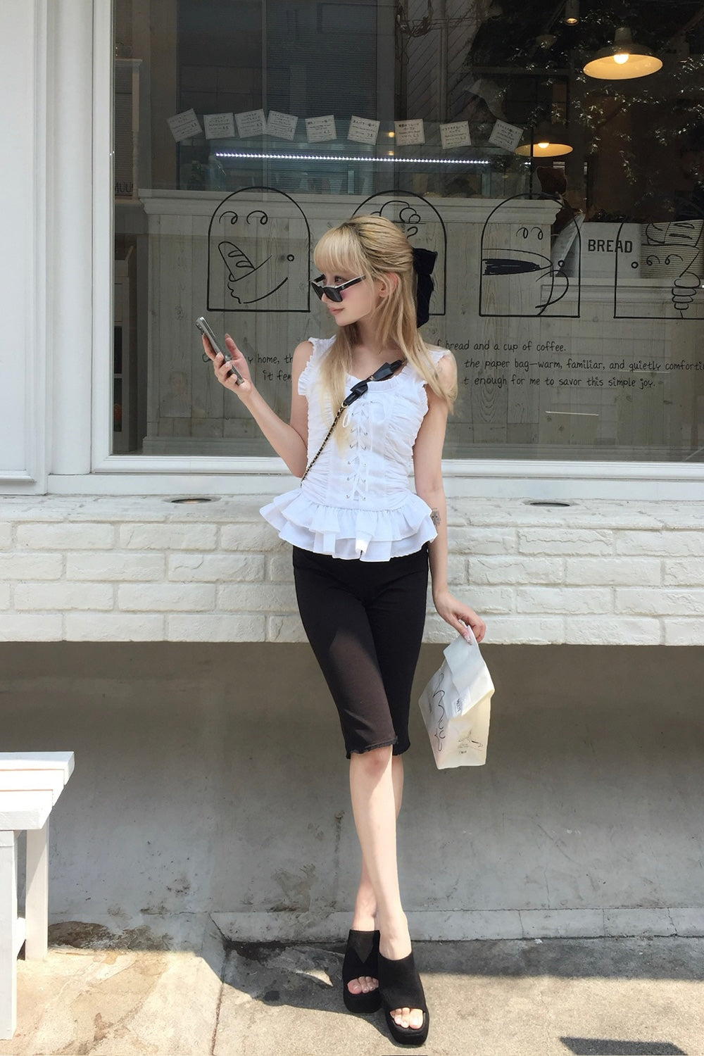 Cotton frill lace-up tops