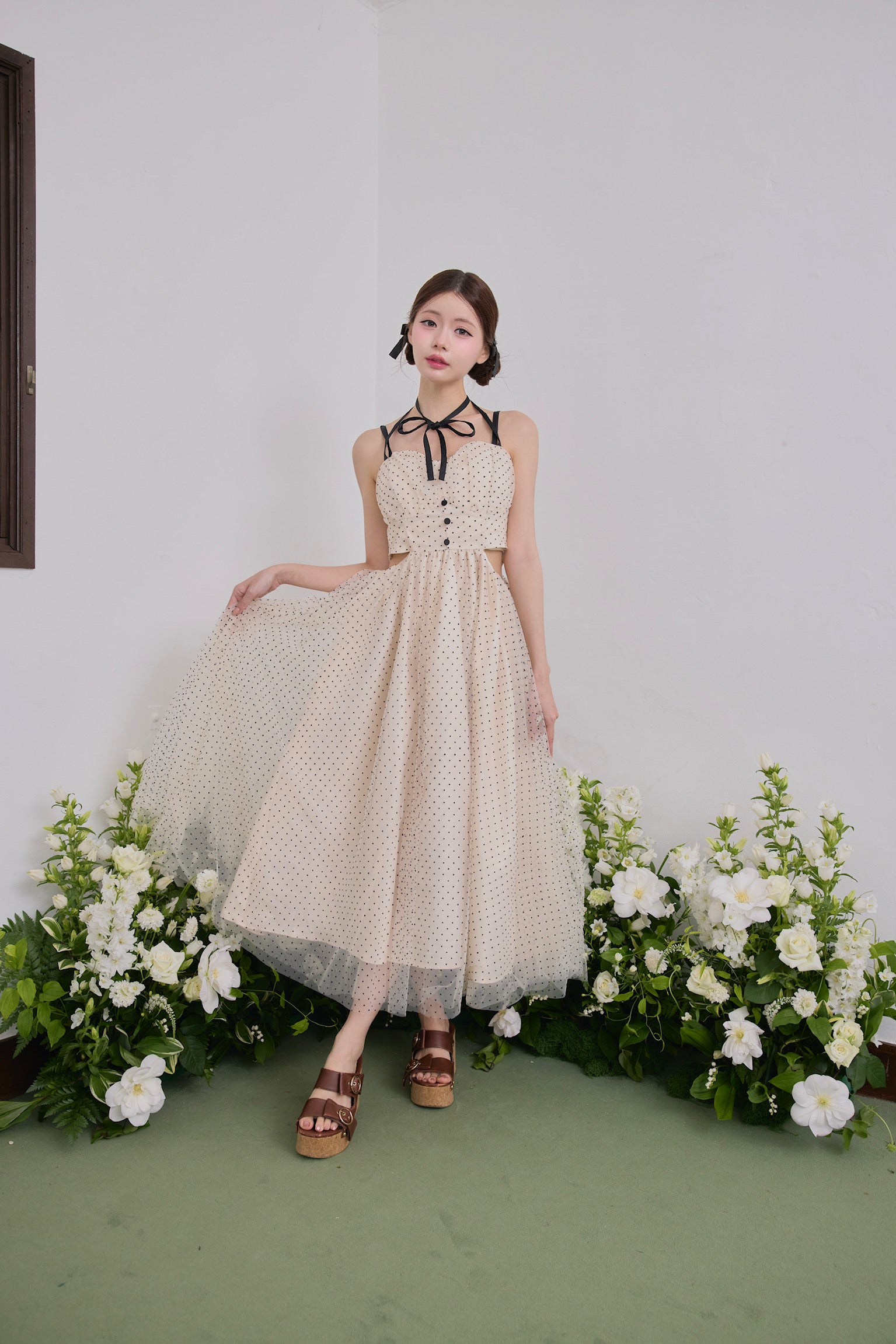Dot tulle ribbon long dress – Treat Ürself