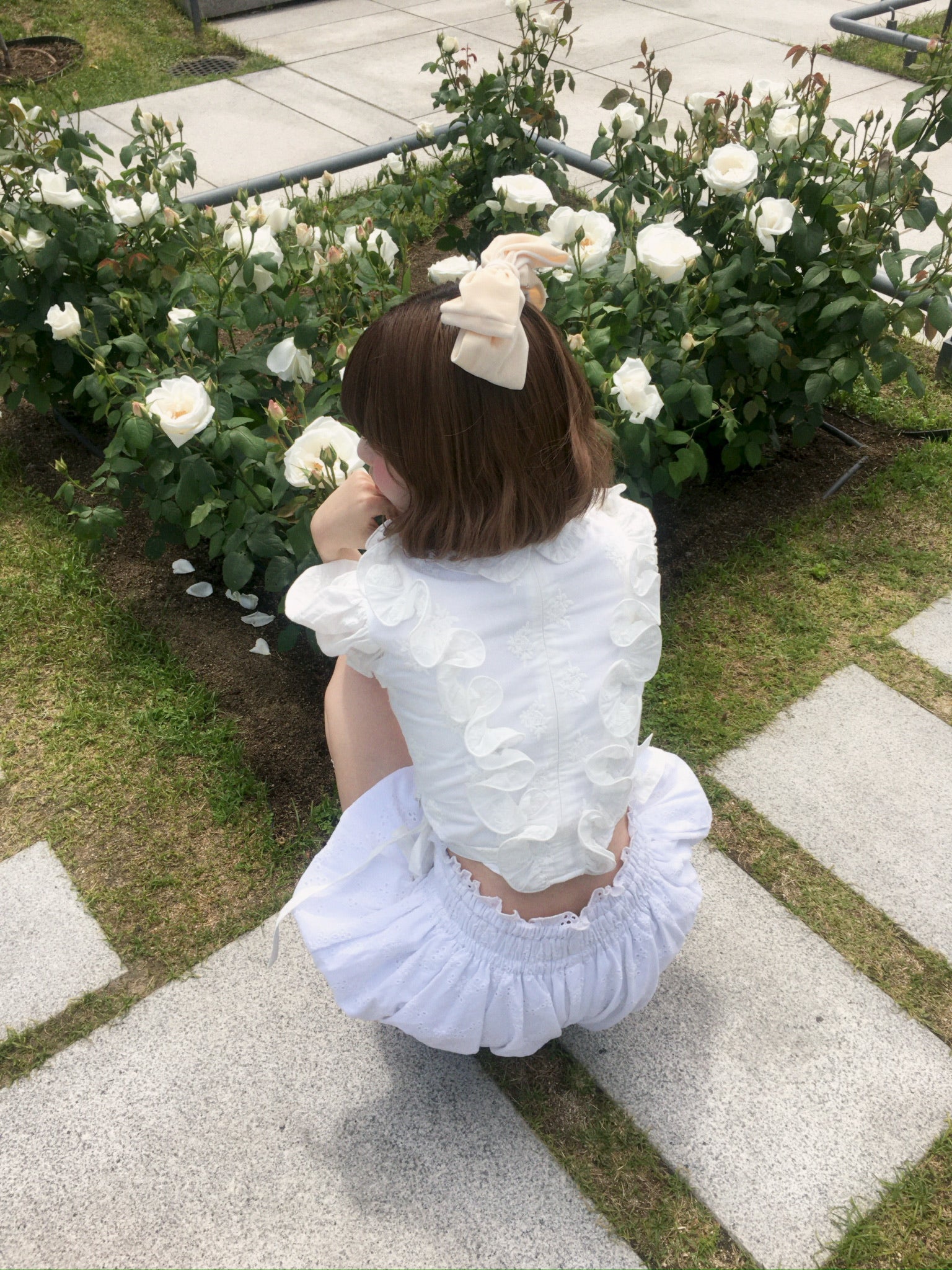 【予約販売】Peony ribbon frill blouse