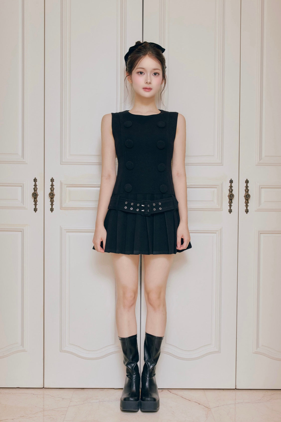 Parisienne double button one-piece