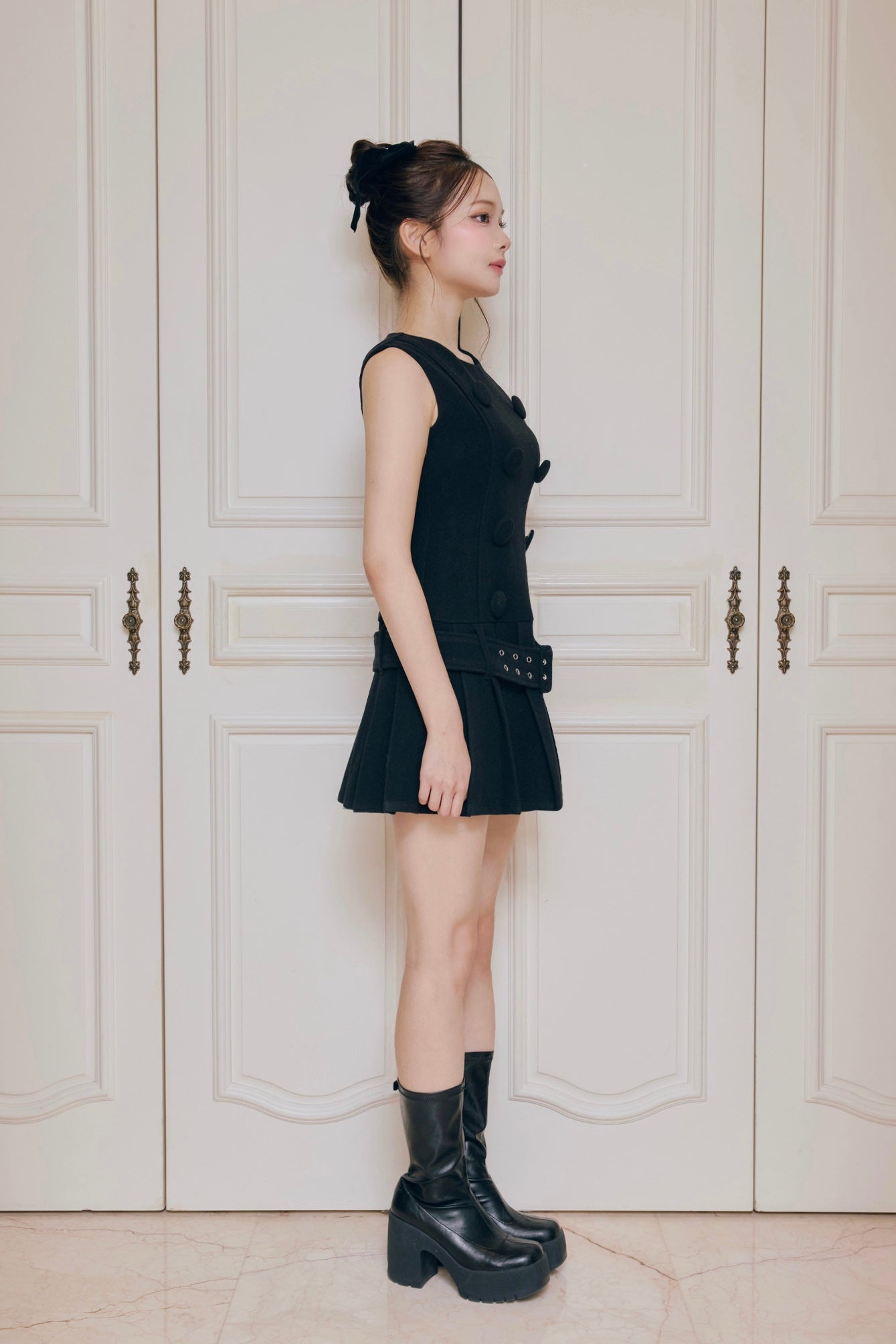Parisienne double button one-piece