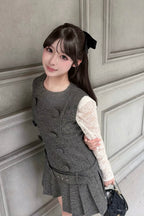 Parisienne double button one-piece