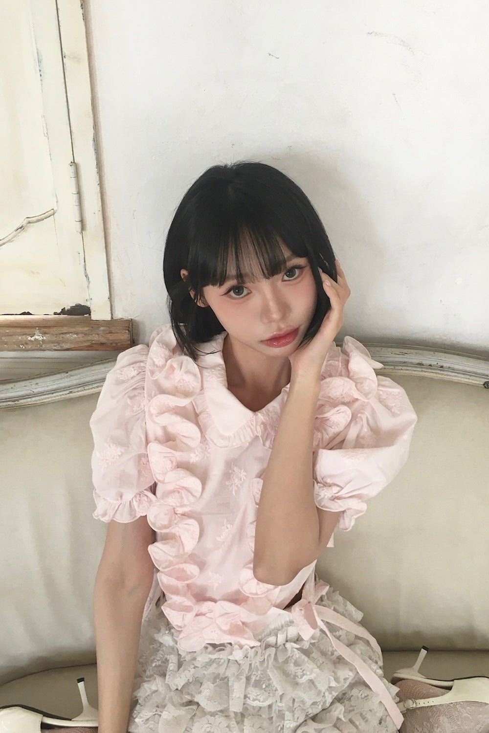 トリートユアセルフ Peony ribbon frill blouse Peony ribbon frill blouse – Treat Ürself