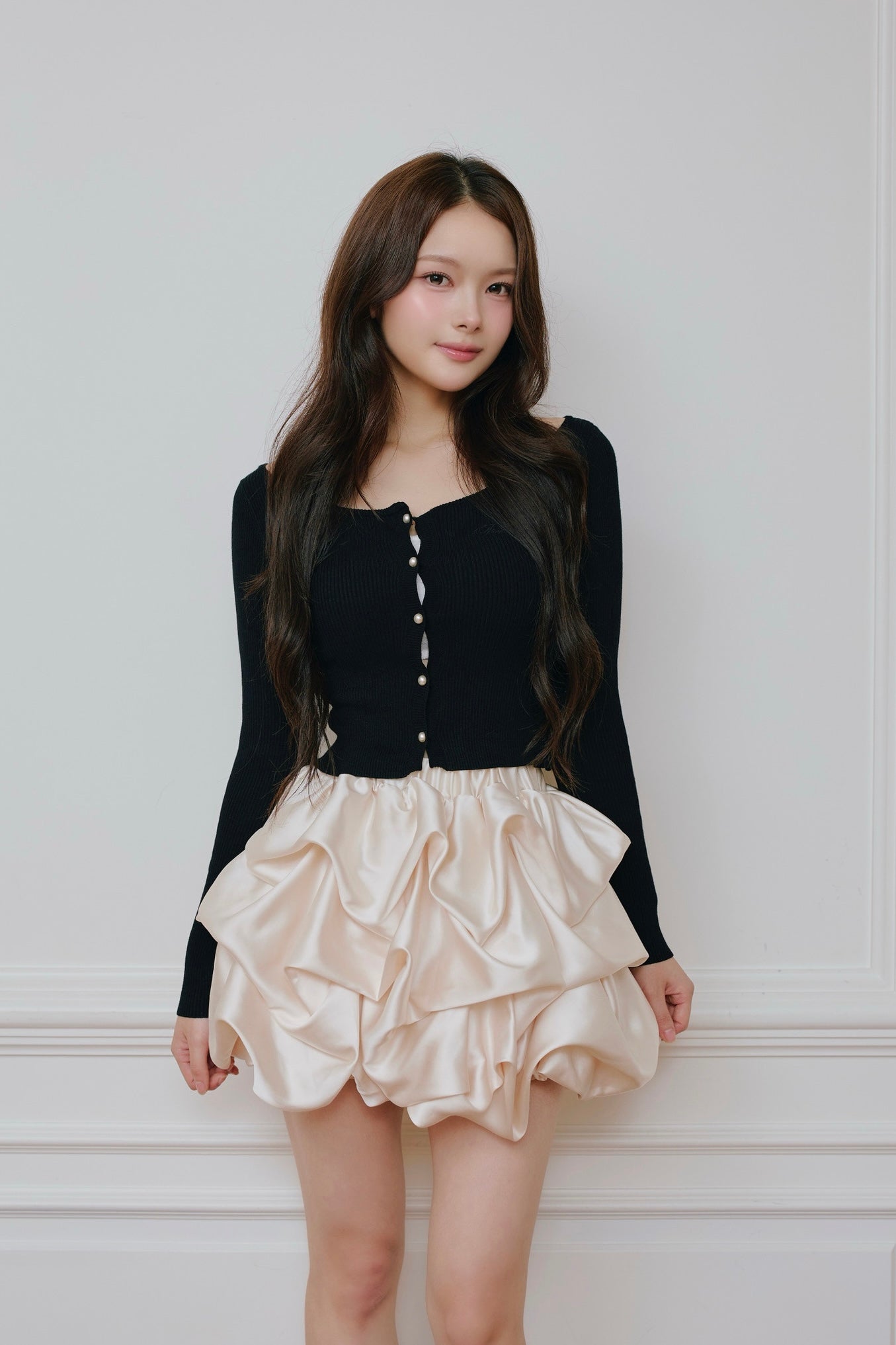 Pearl button rib knit tops