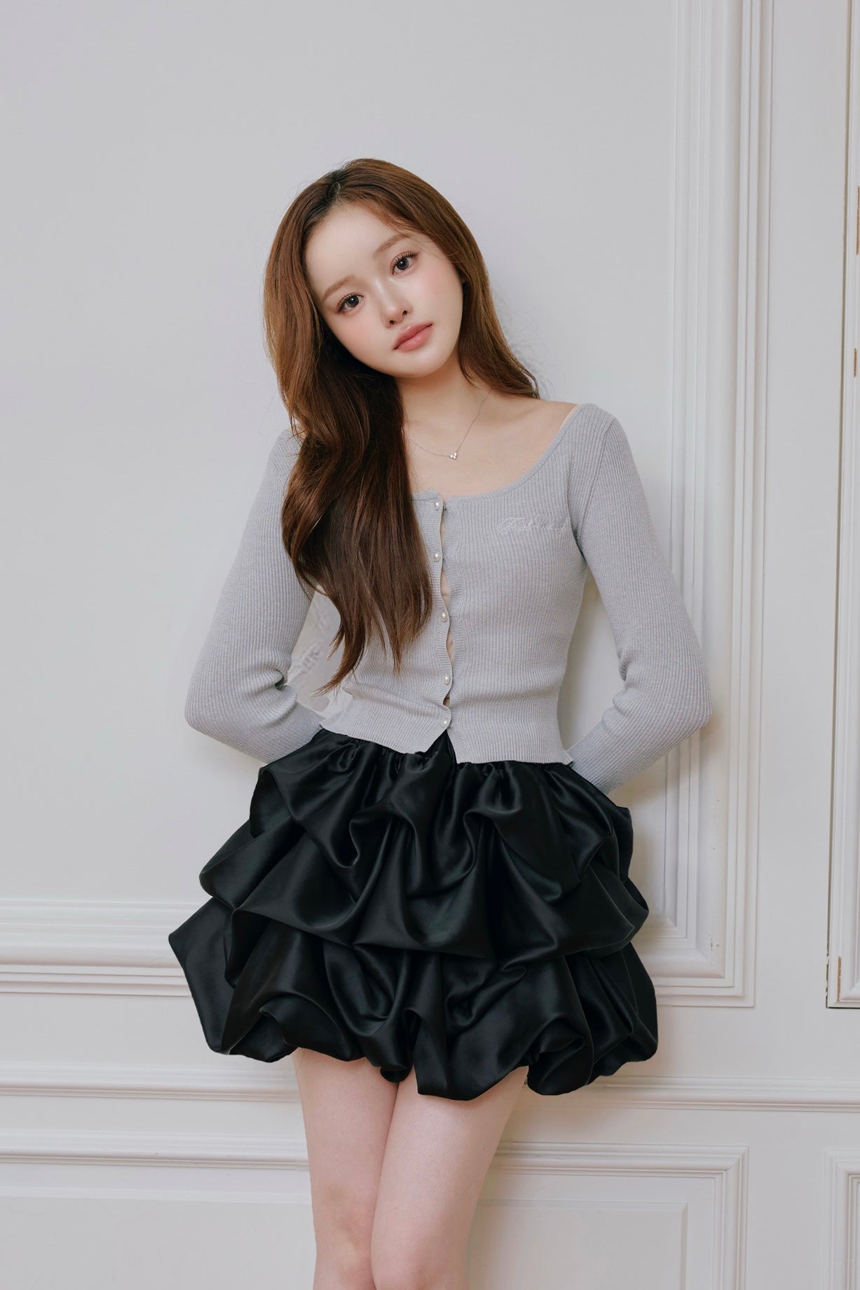 Pearl button rib knit tops