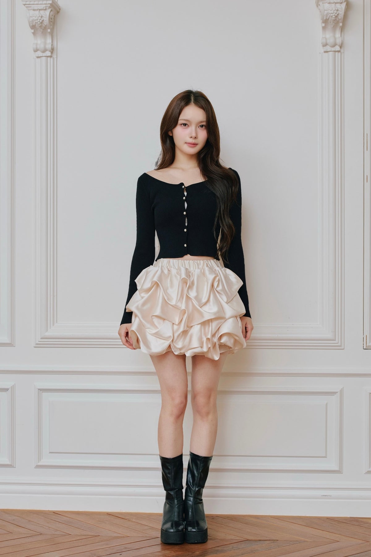 Pearl button rib knit tops