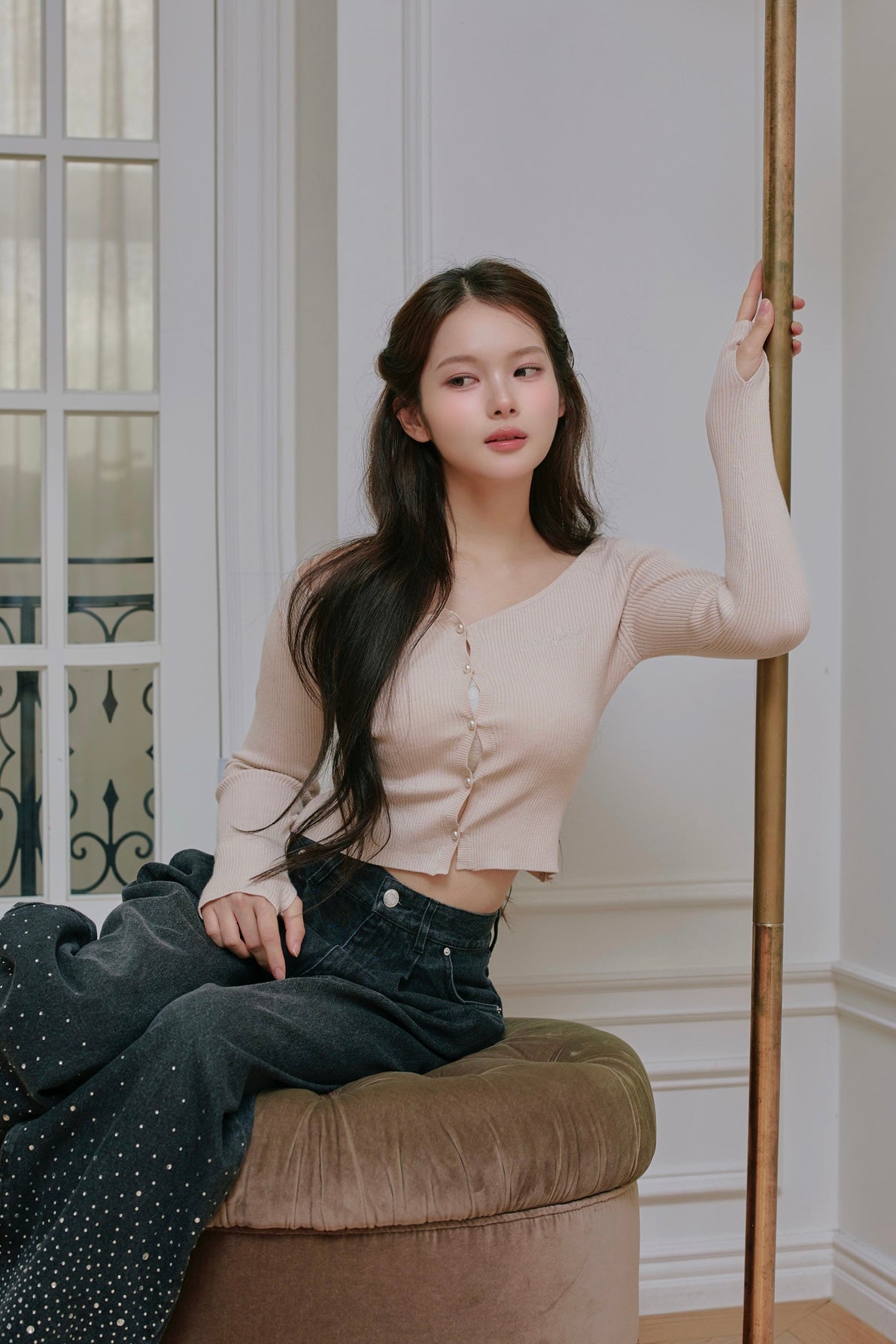 Pearl button rib knit tops