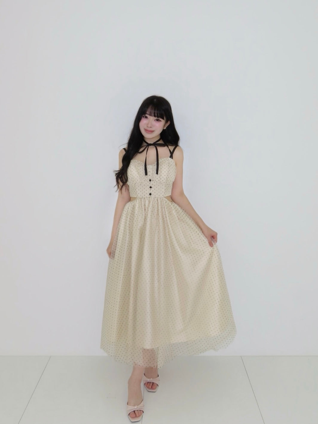 Dot tulle ribbon long dress