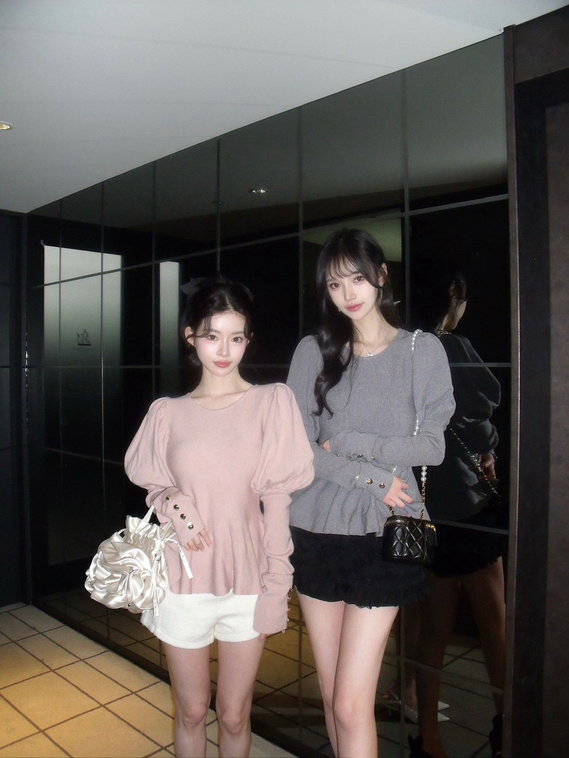 Volume sleeve peplum knit