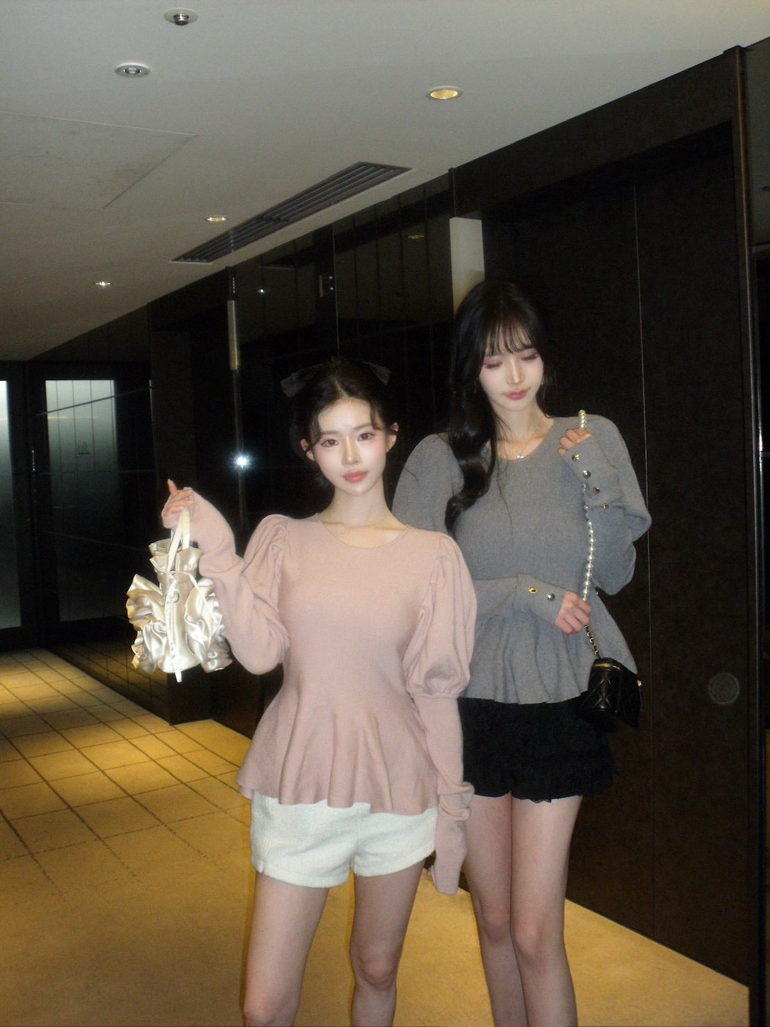 Volume sleeve peplum knit