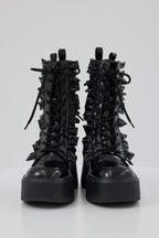 Frill lace up middle boots