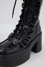 Frill lace up middle boots