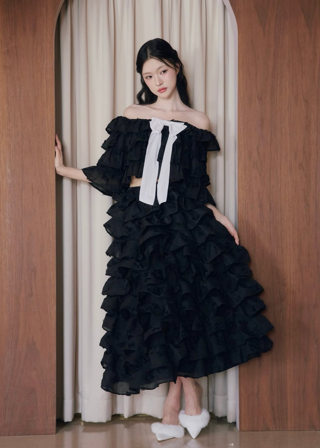 Lisa rose frill ribbon tops