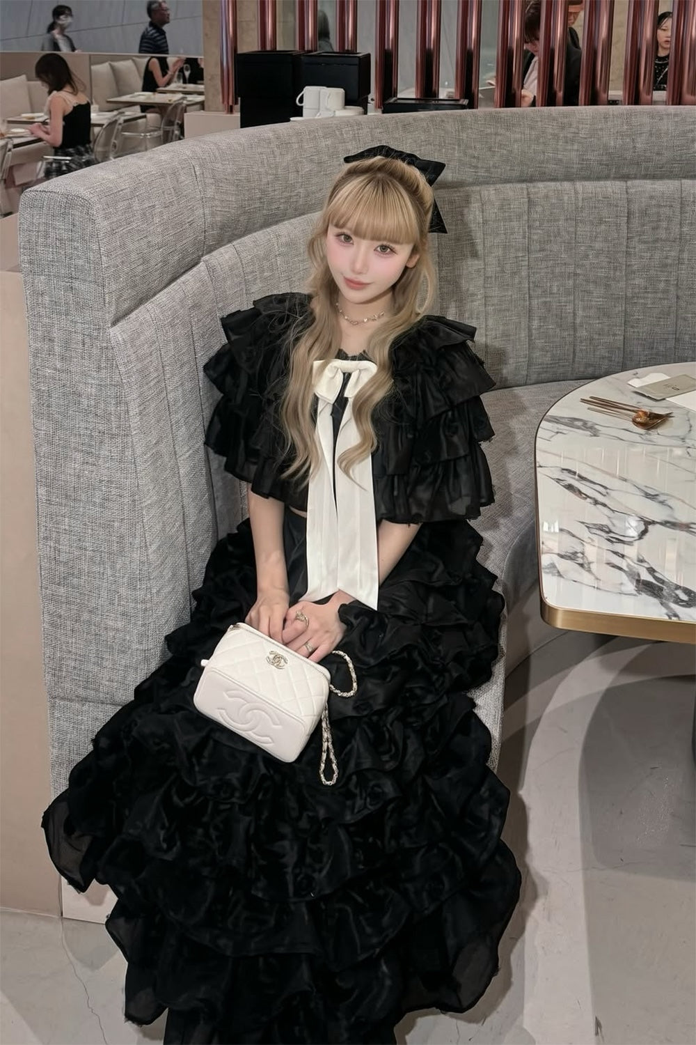 Lisa rose frill ribbon tops