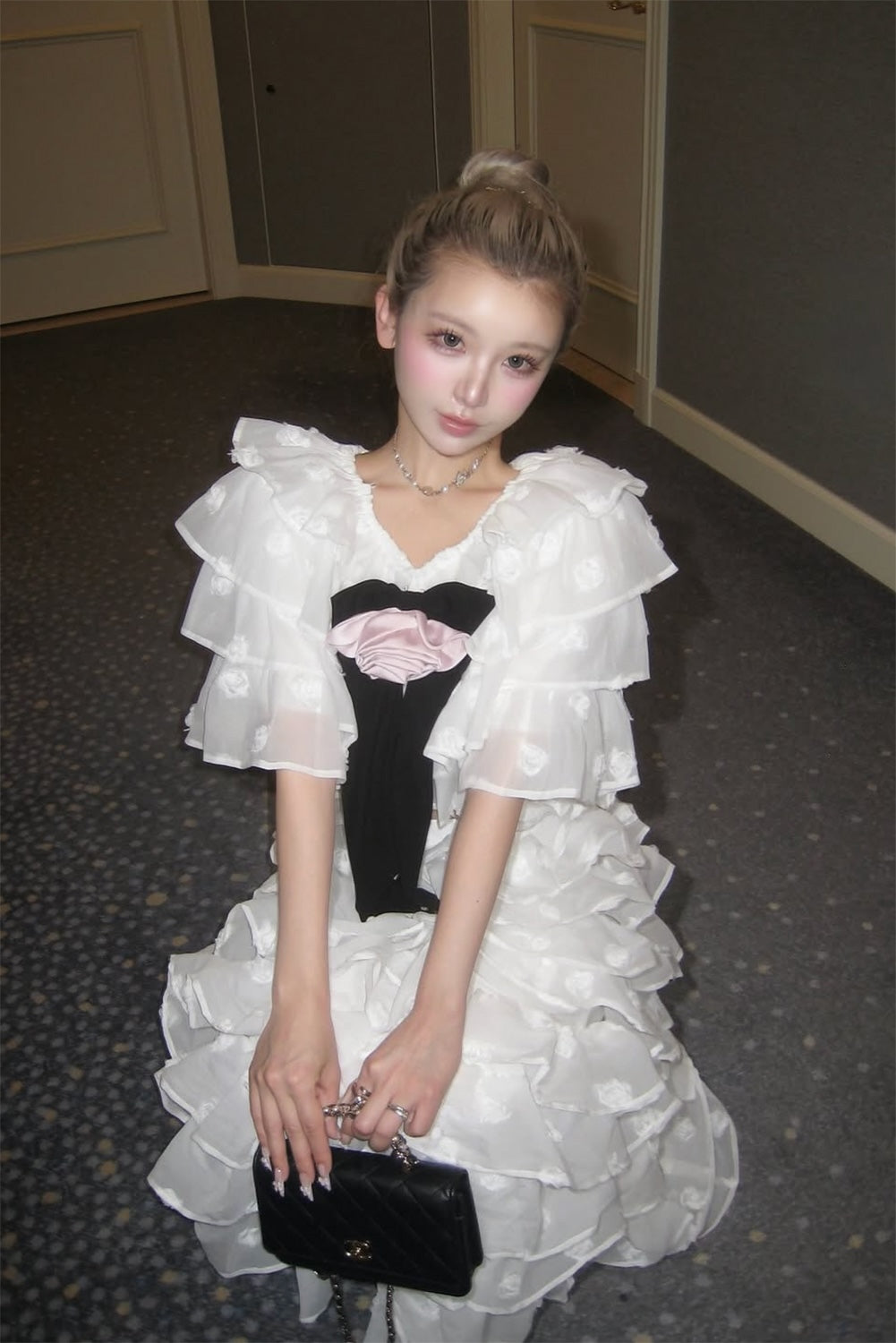 Lisa rose frill ribbon tops