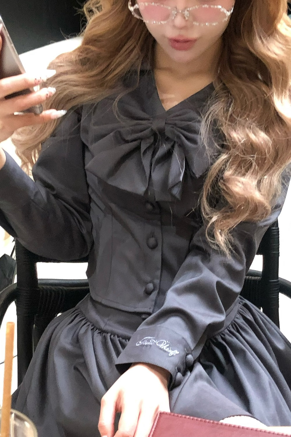 Ribbon tie blouse