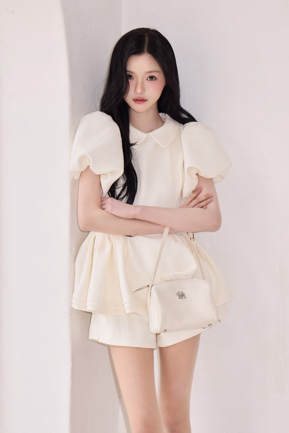 Daisy puff sleeve tweed tops