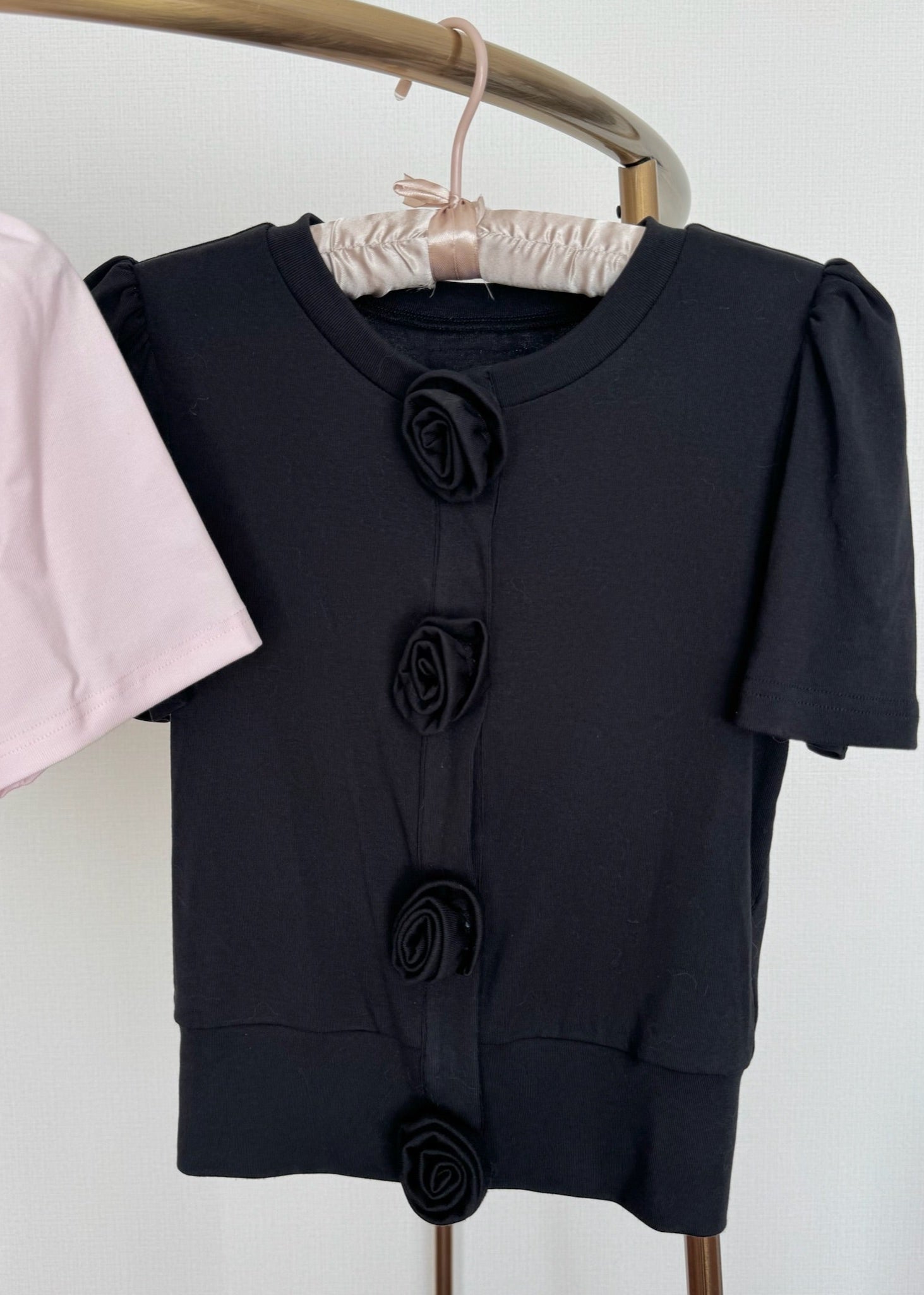 Rose flower motif short sleeve cardigan