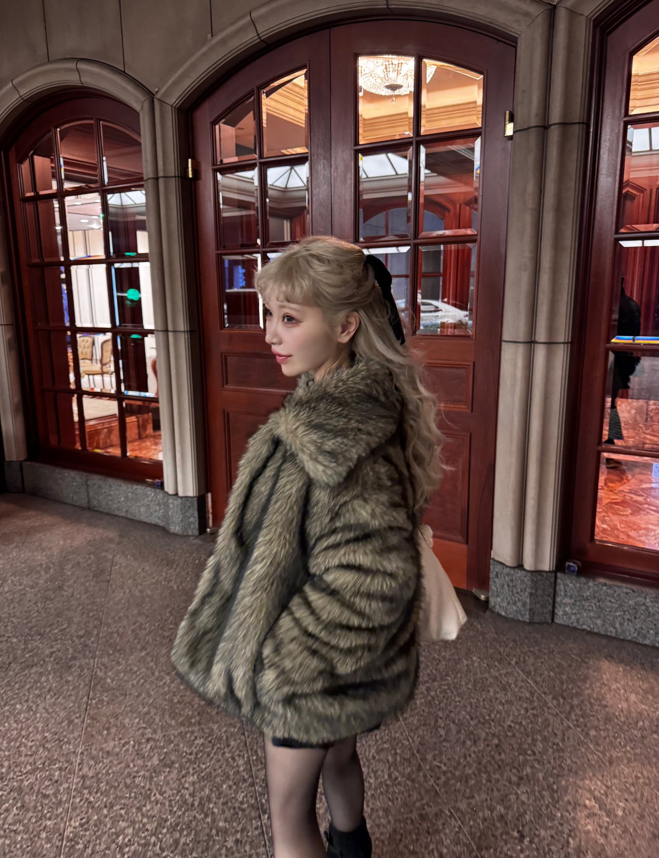 Treat Ürself fox fur coat