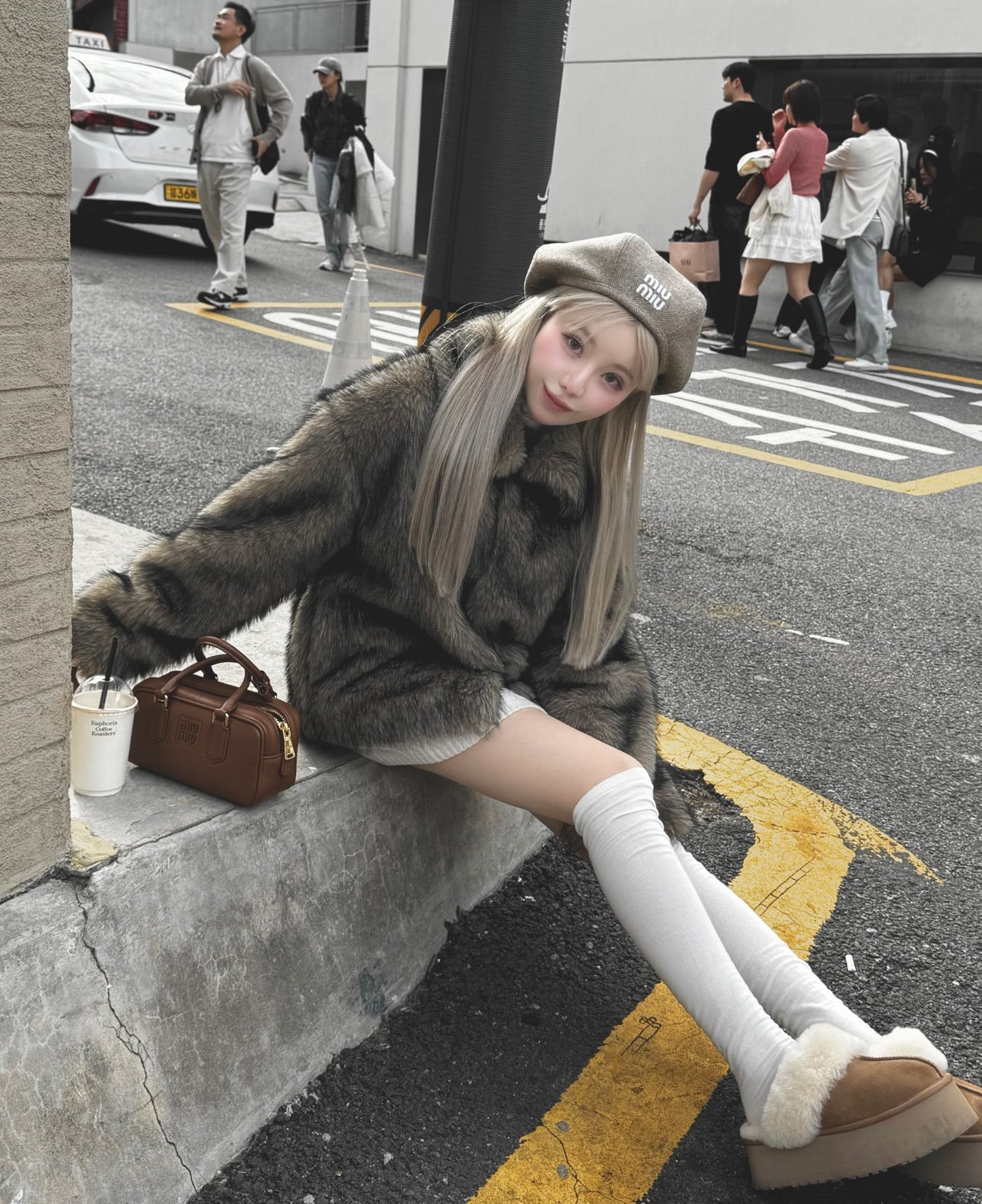 Treat Ürself fox fur coat