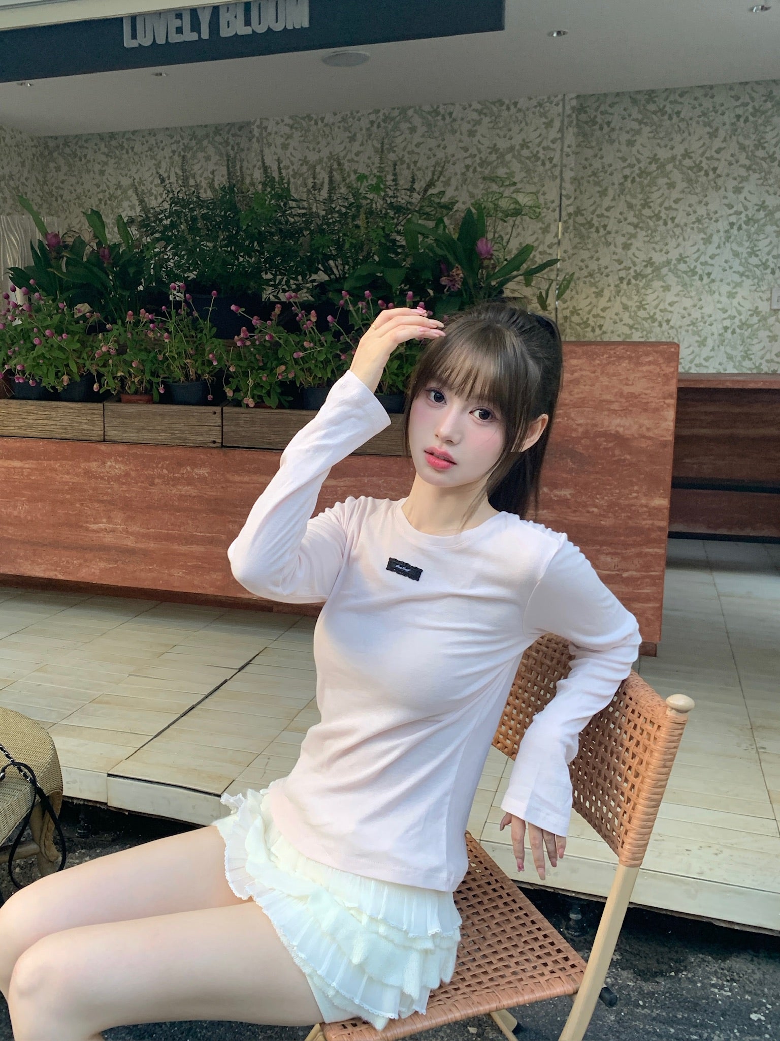lace tag long sleeve T-shirts