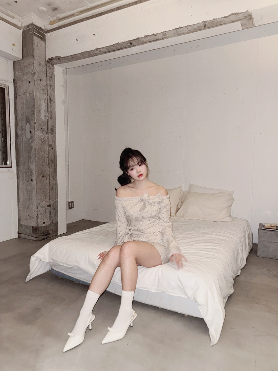 Juliet ribbon dot tops