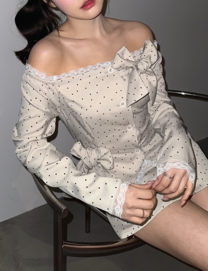 Juliet ribbon dot tops