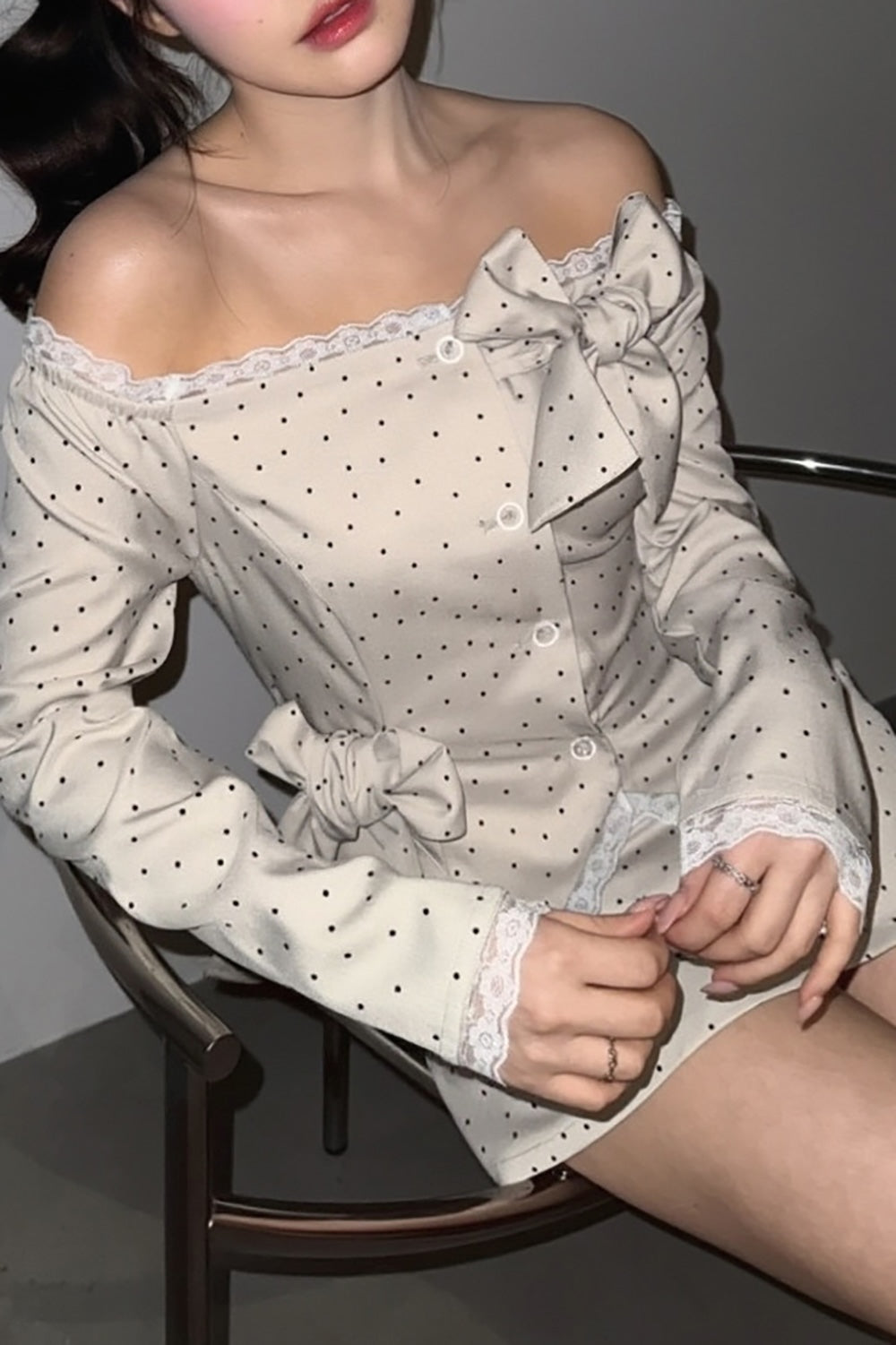 Juliet ribbon dot tops