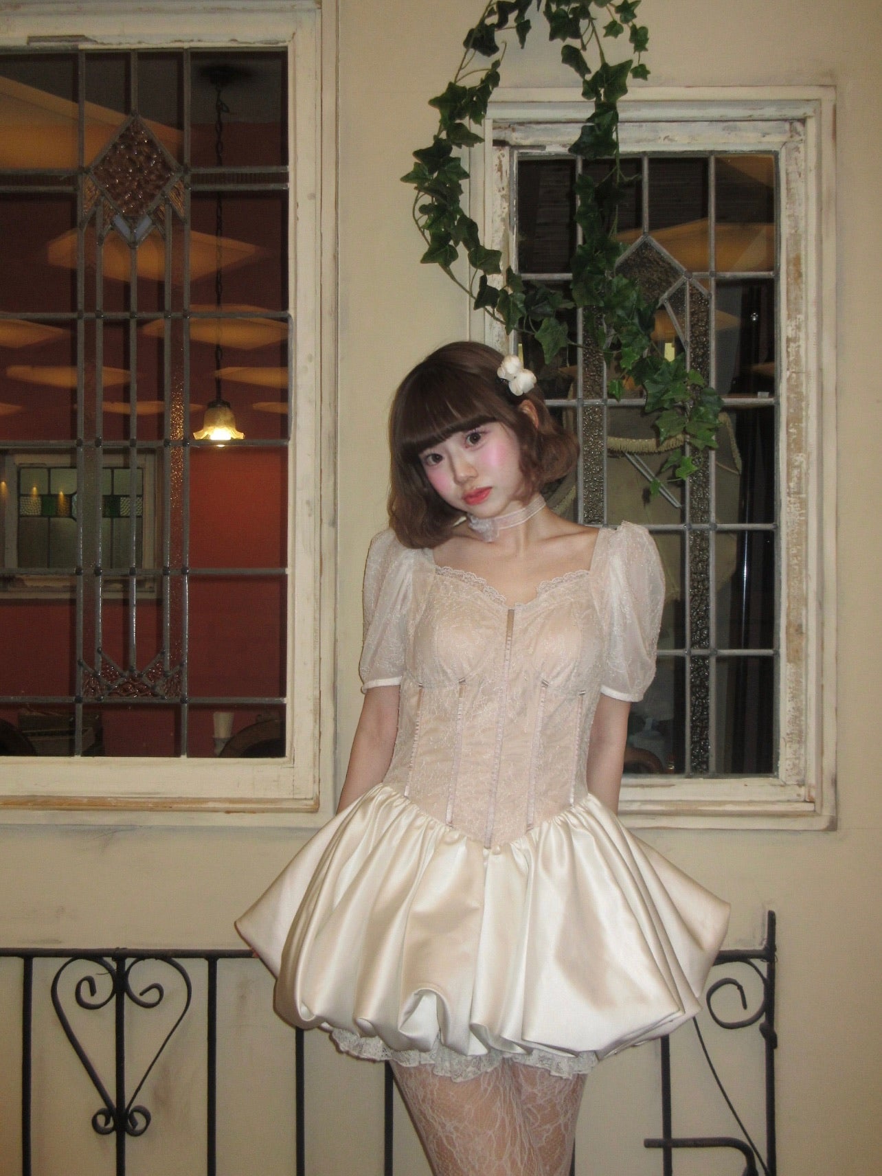 corset balloon lace satin dress(white)