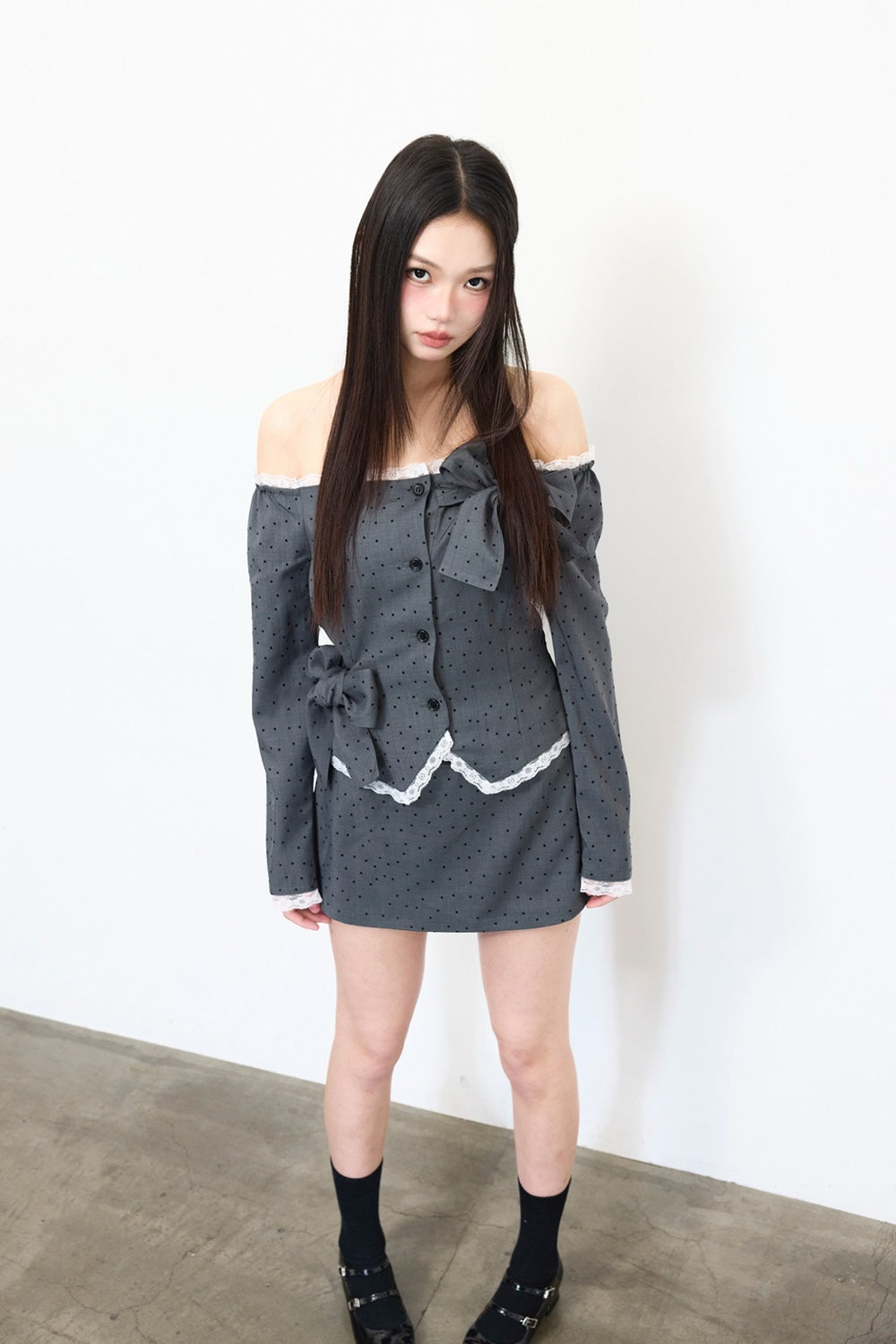 Juliet ribbon dot mini skirt