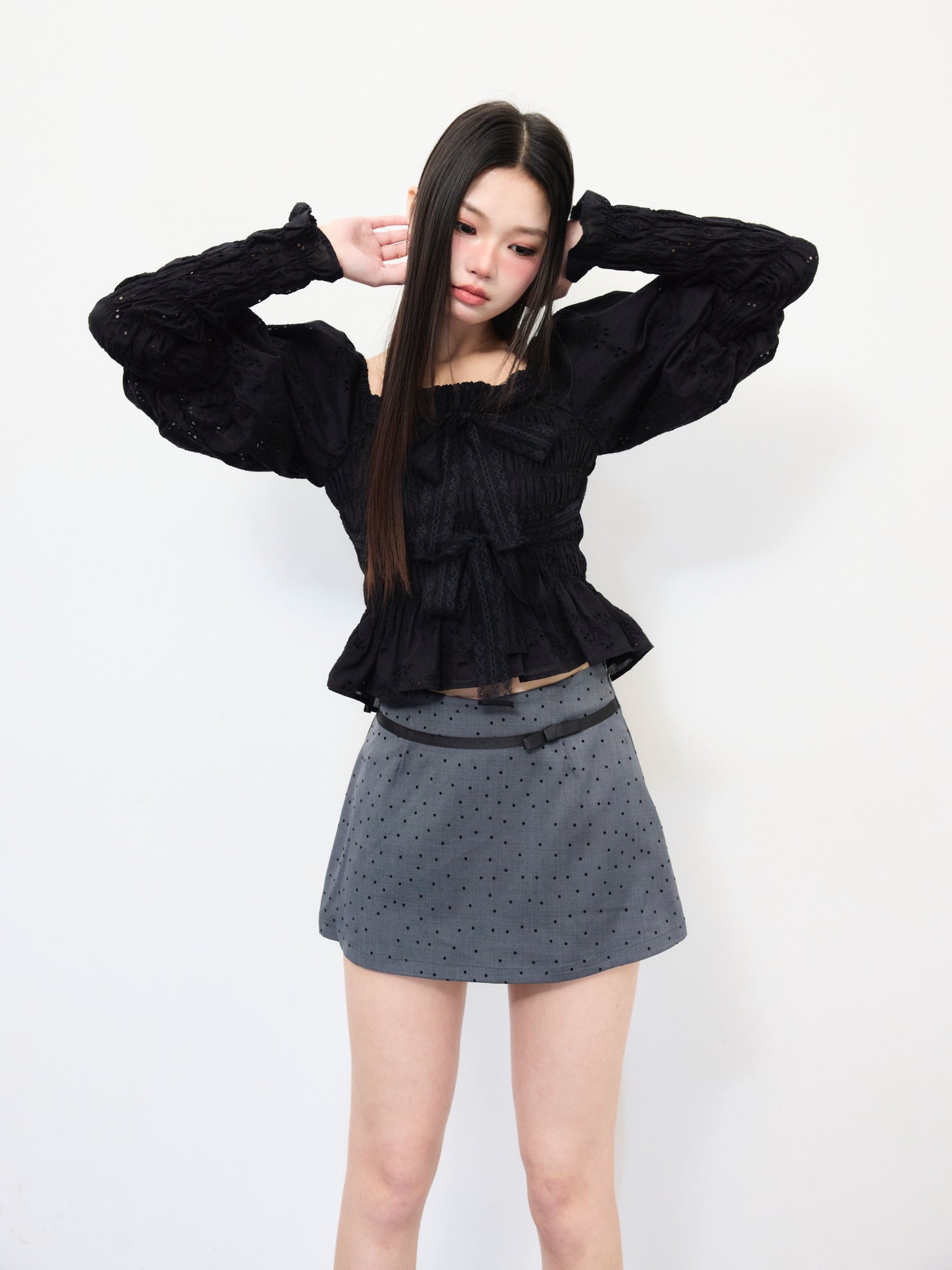 Juliet ribbon dot mini skirt