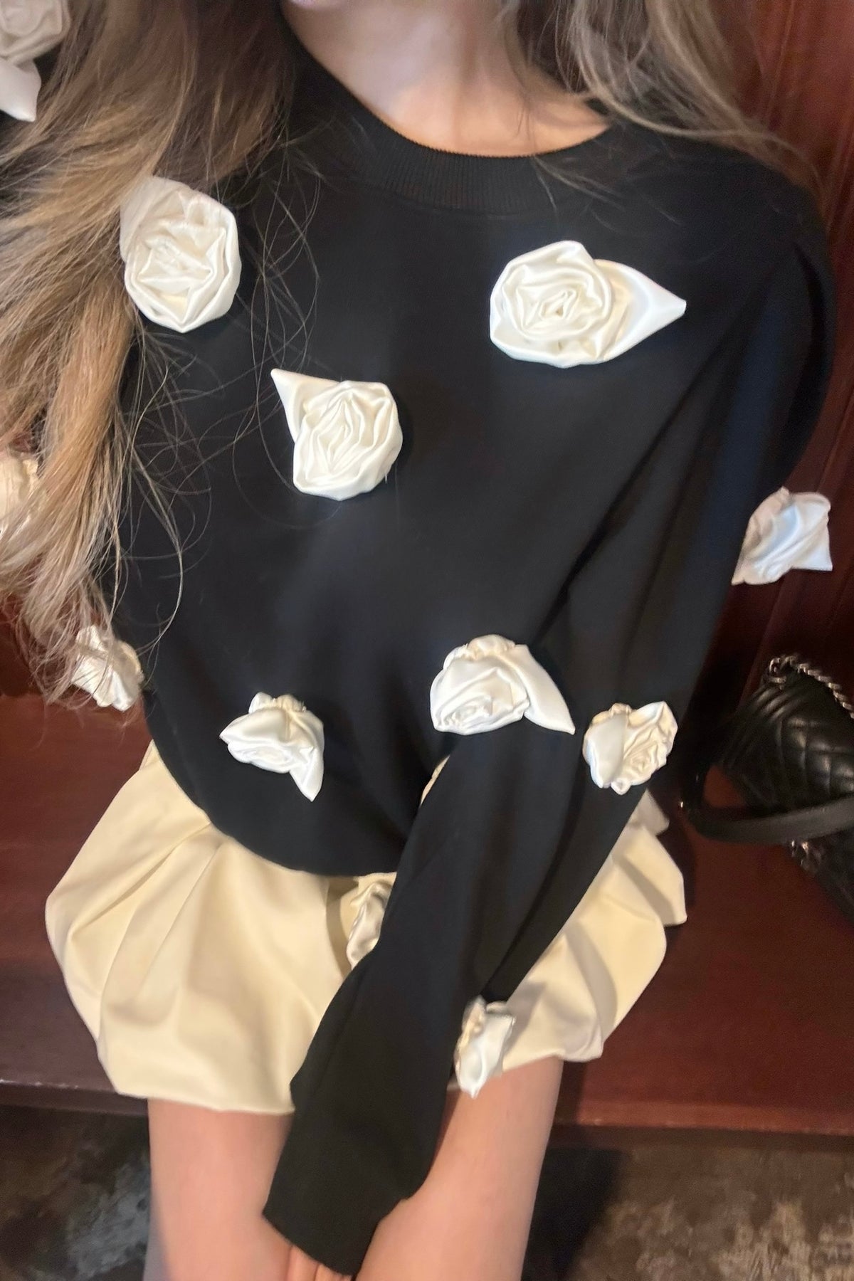 Rose motif pullover