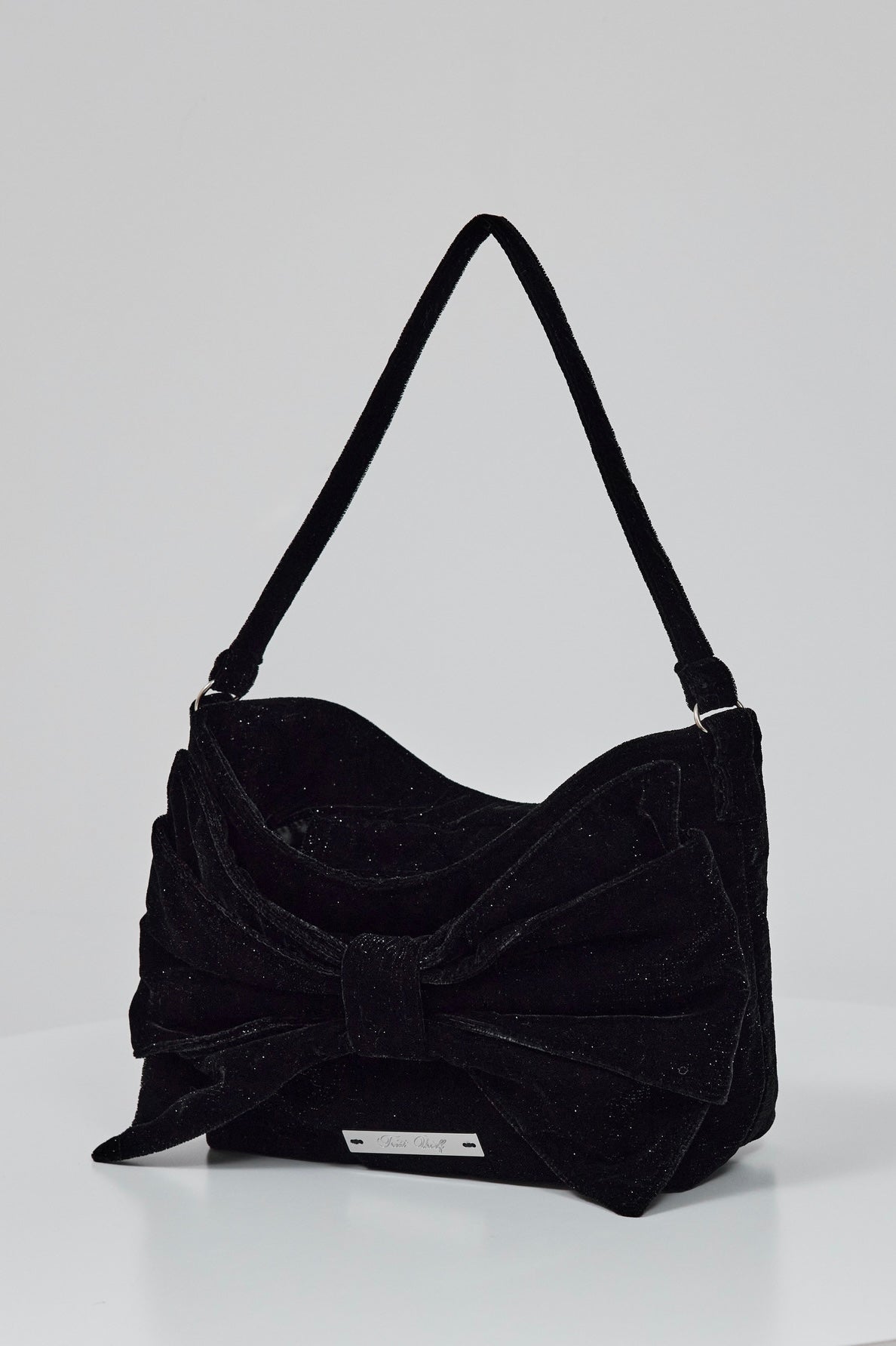 ribbon shape hand bag