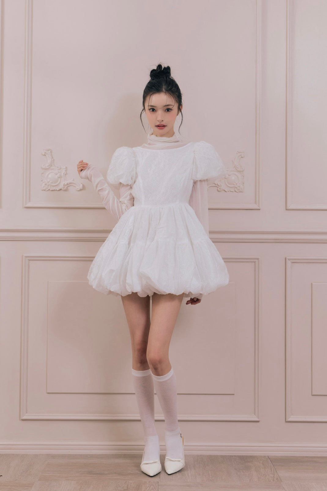 Flower petal jacquard balloon one-piece