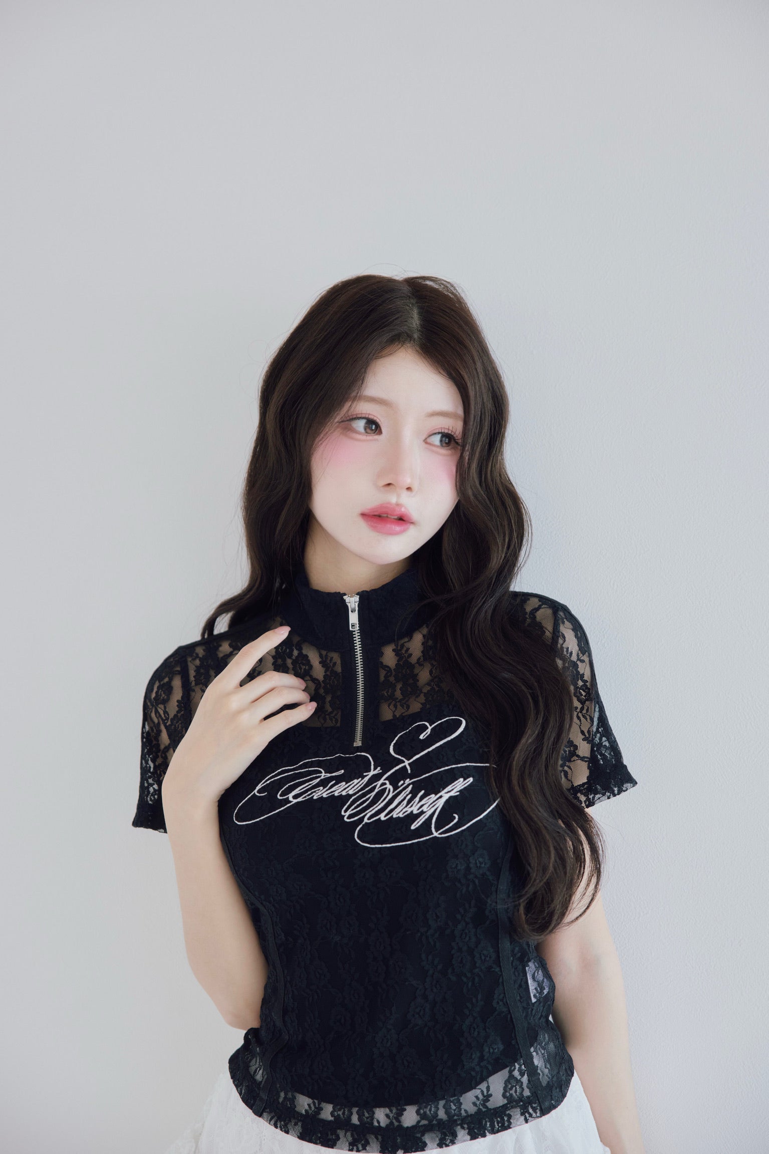 Logo lace half-zip tops