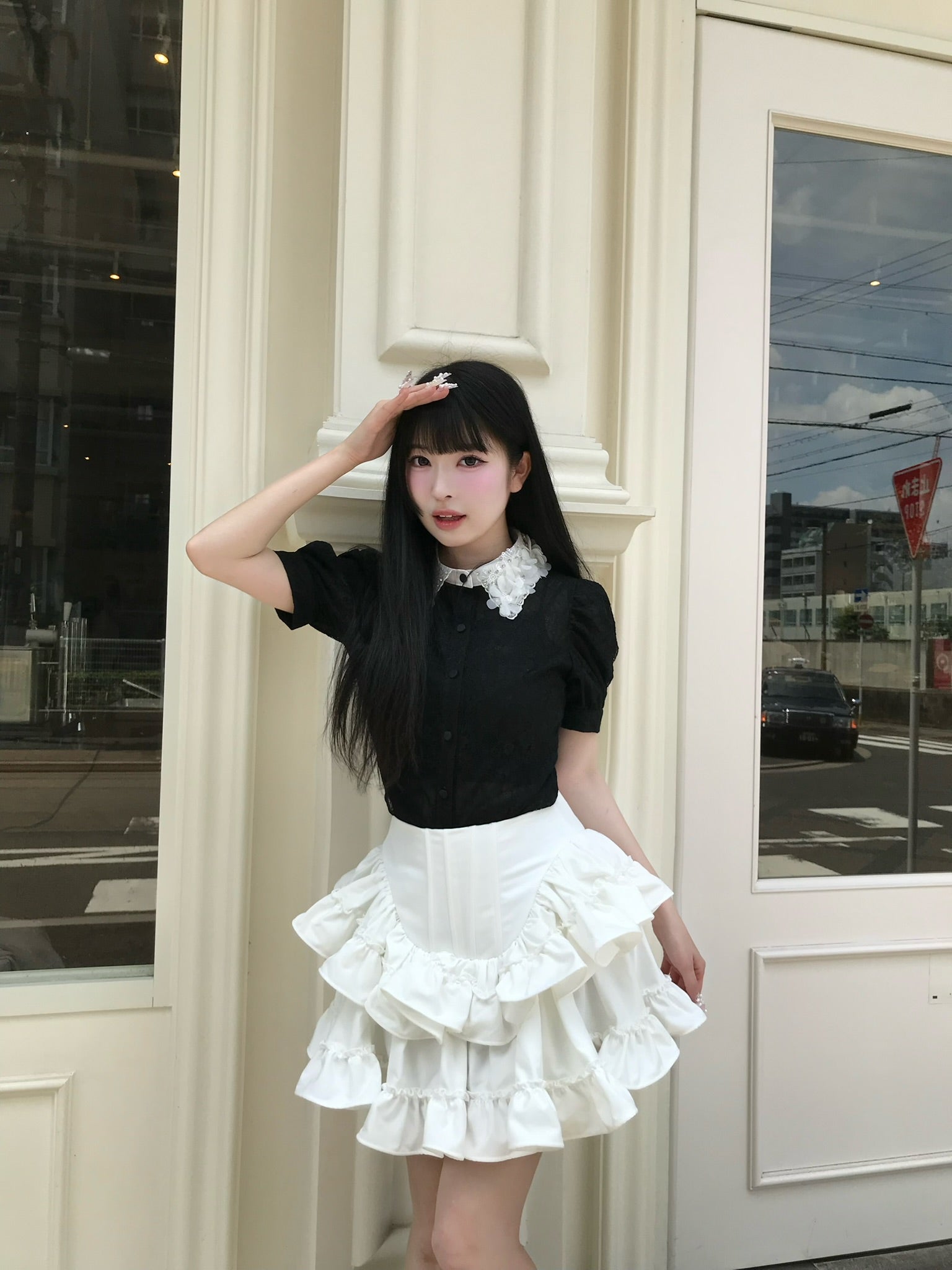 étoile flower lace blouse