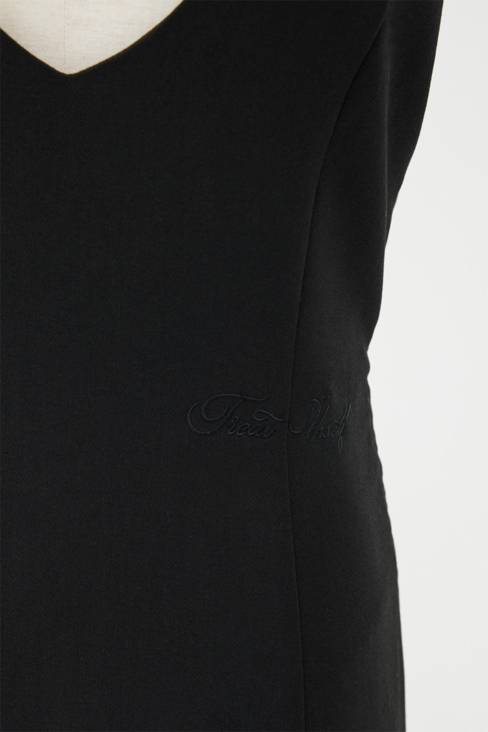 classy line jumper skirt