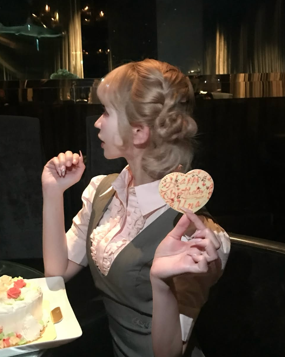 classy line jumper skirt