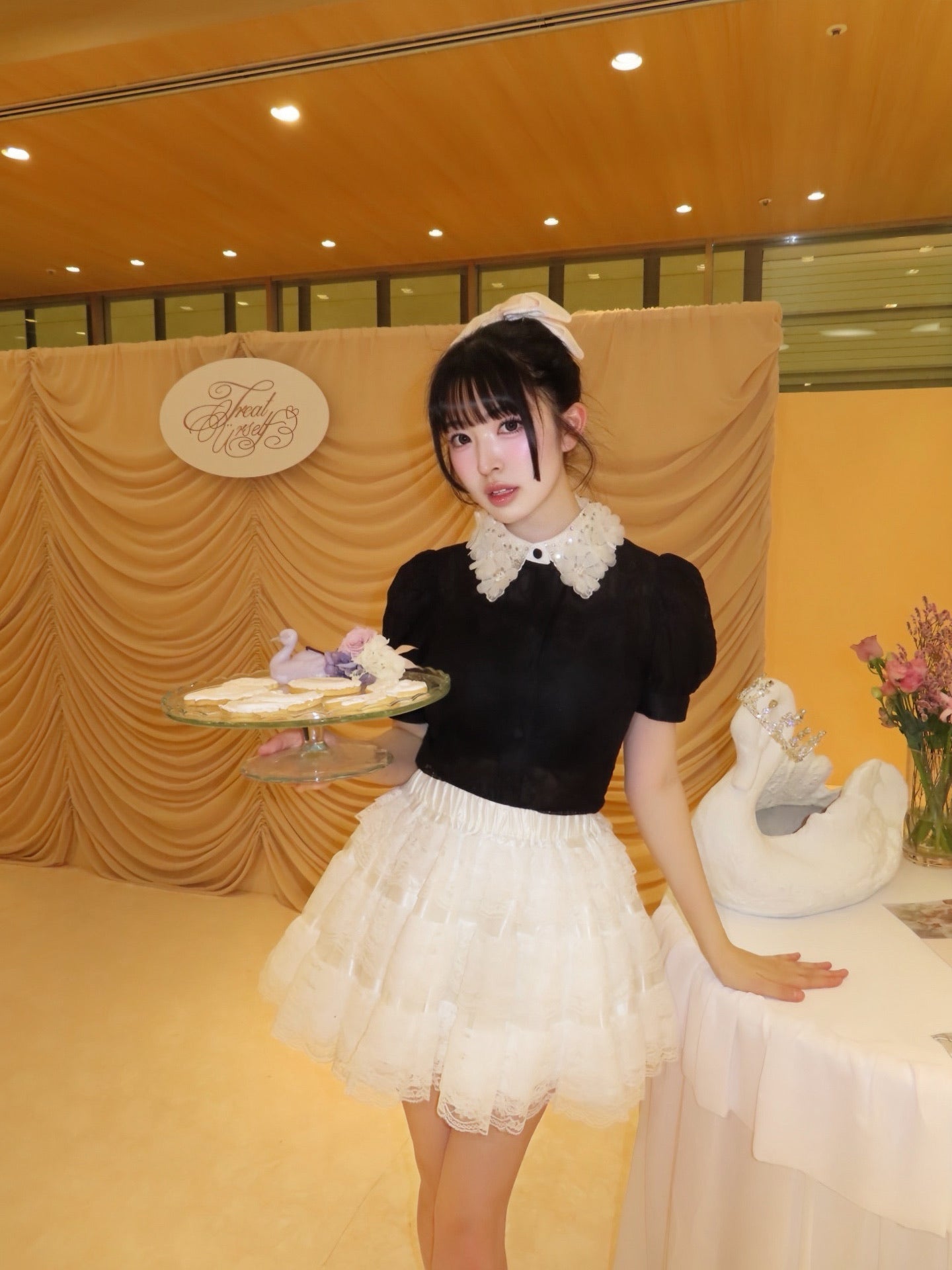 étoile flower lace blouse