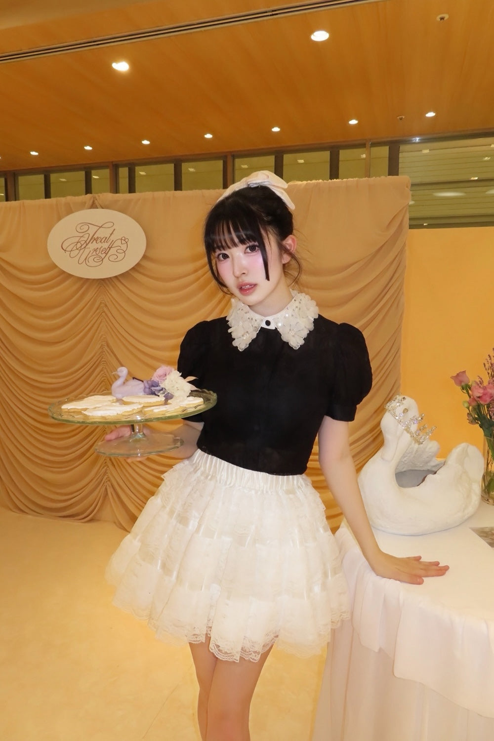 étoile flower lace blouse