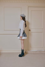 Stand collar frill blouse