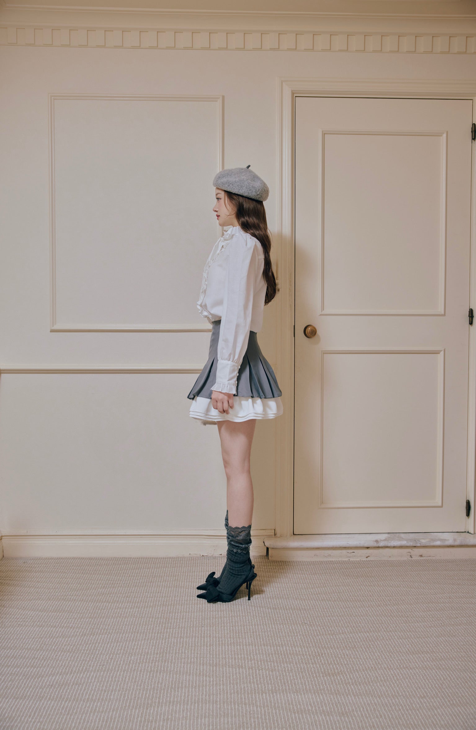 classy pleats frill mini skirt