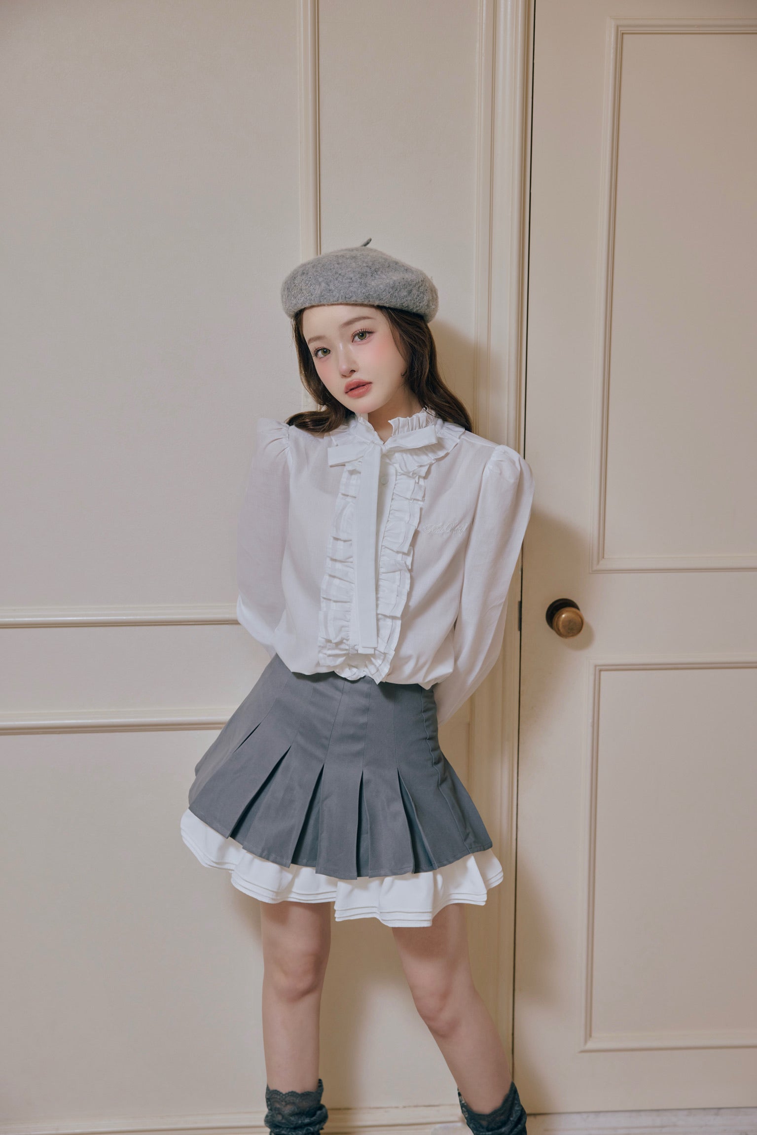 classy pleats frill mini skirt