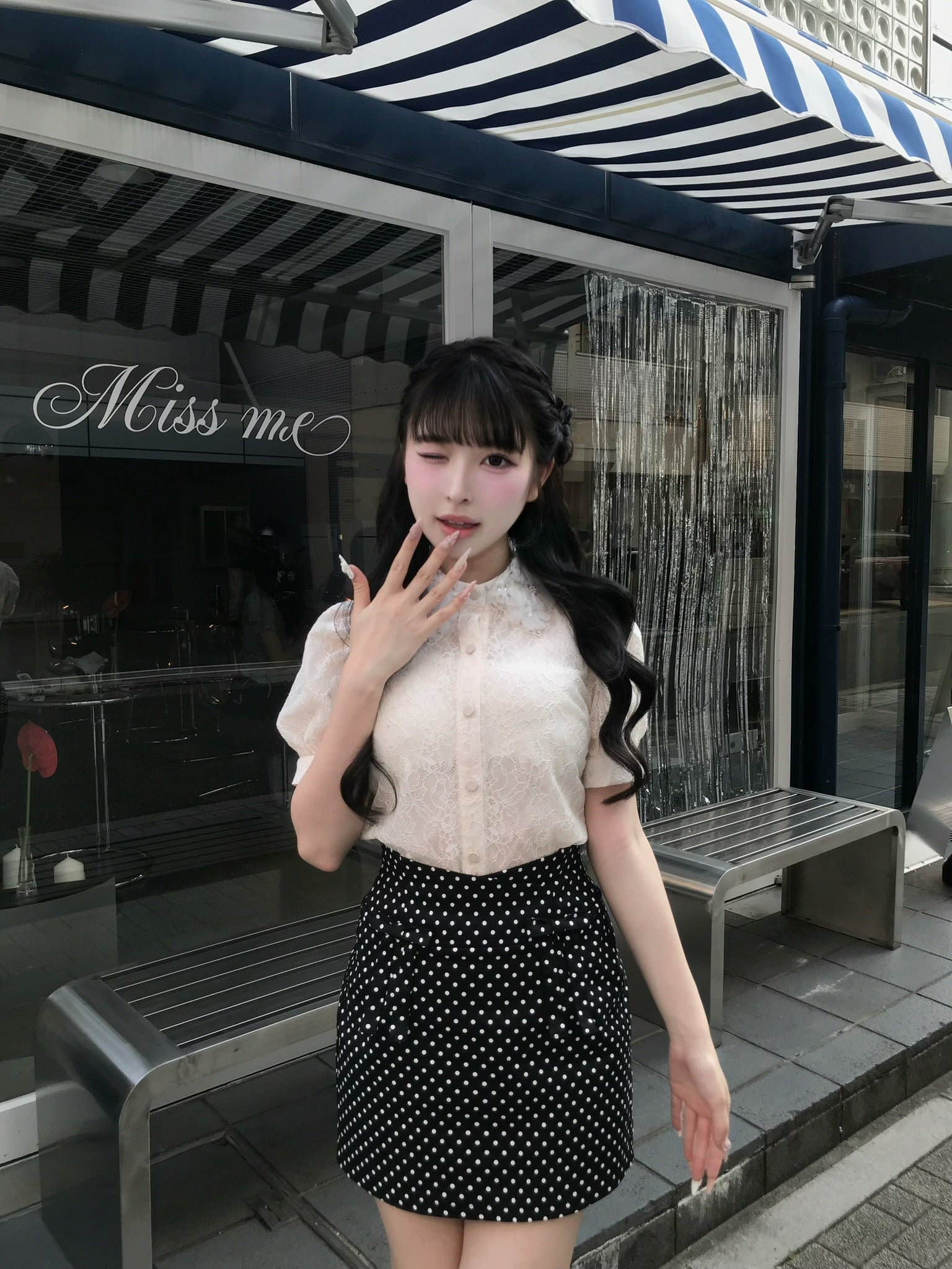 étoile flower lace blouse