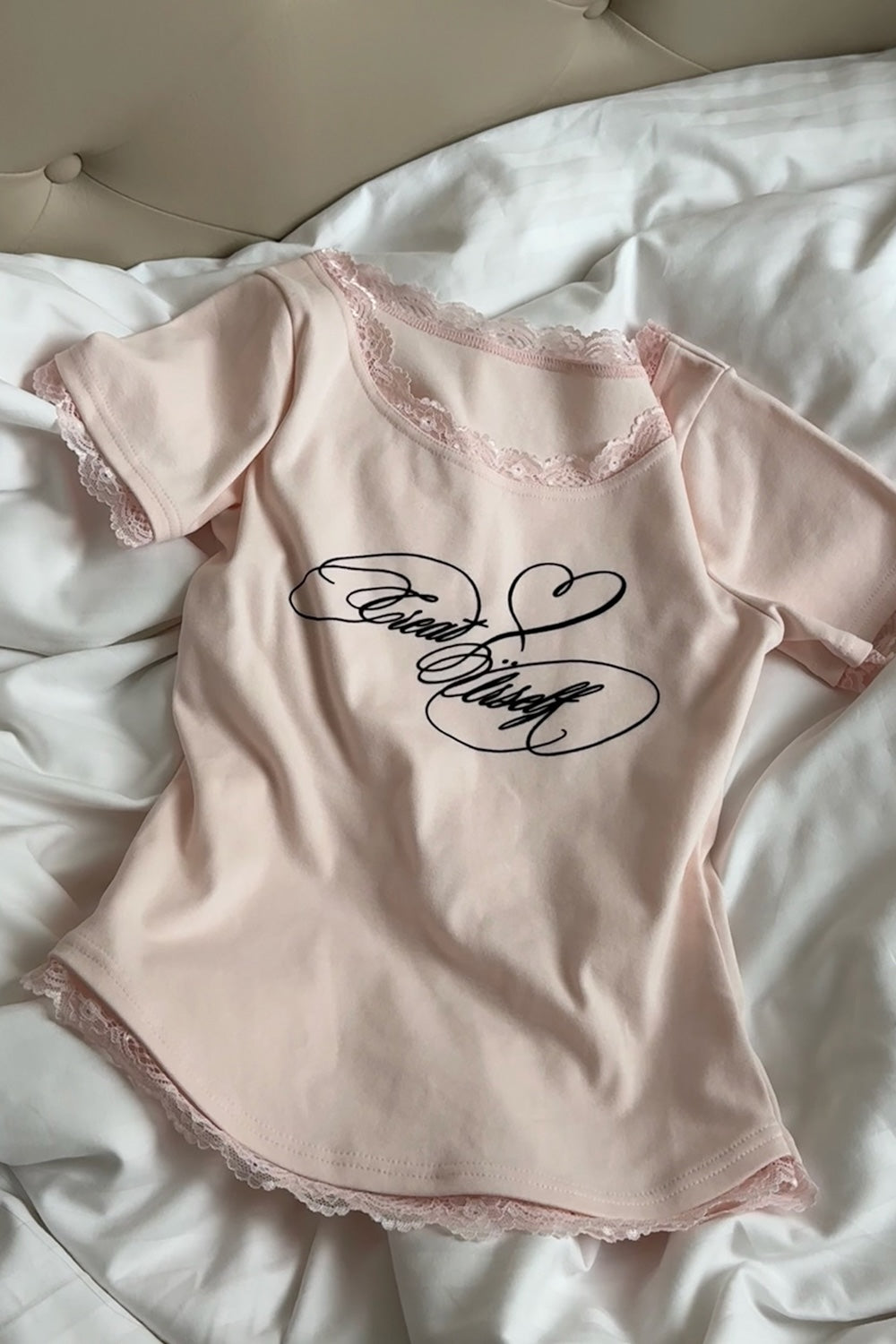 Treat Ürself tattoo logo T-shirts