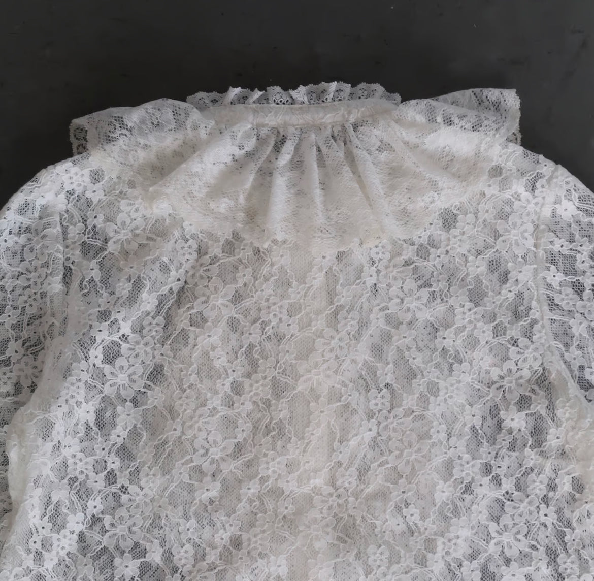 classical flower lace blouse