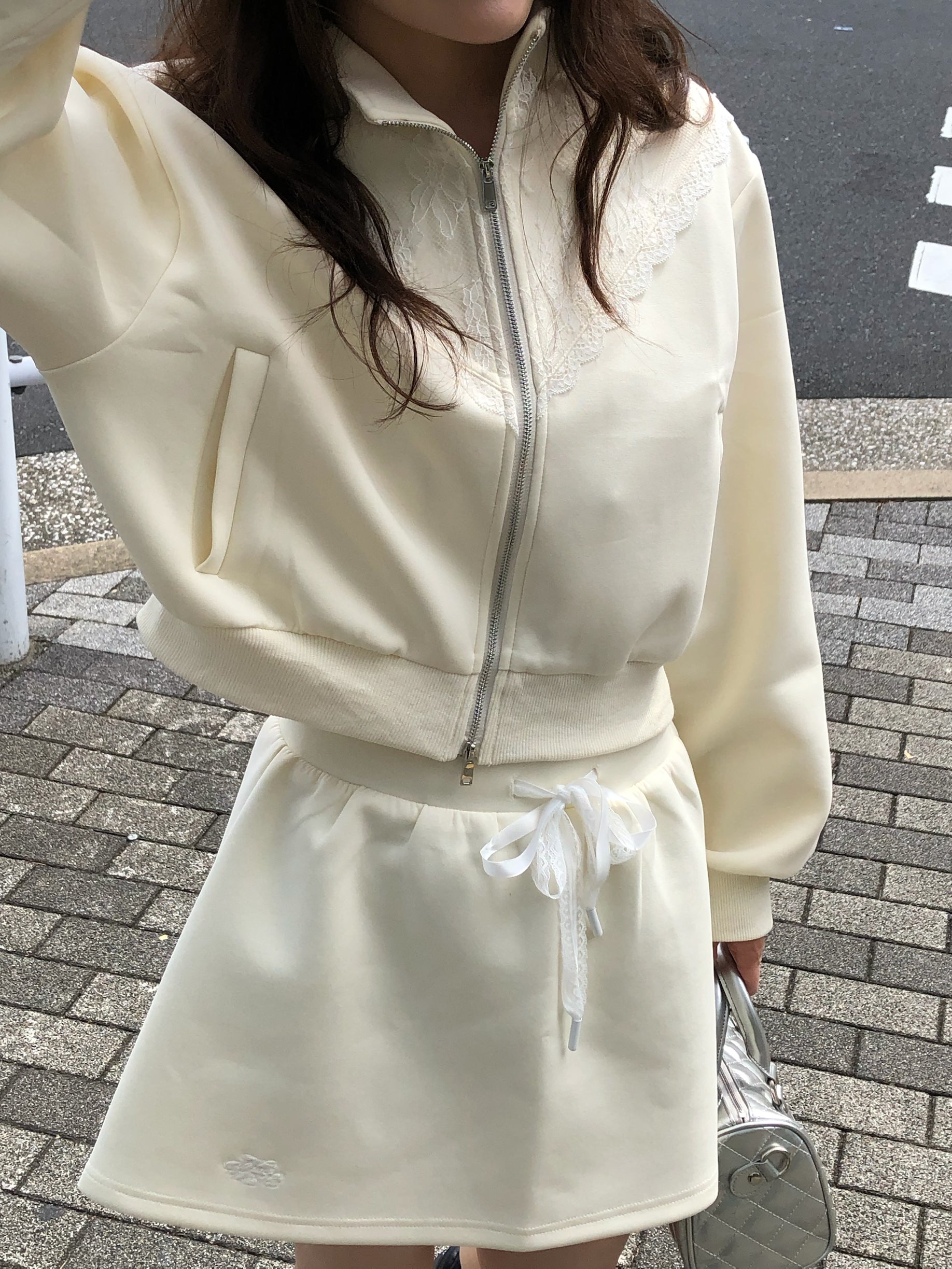 Bloom Lace Jersey tops