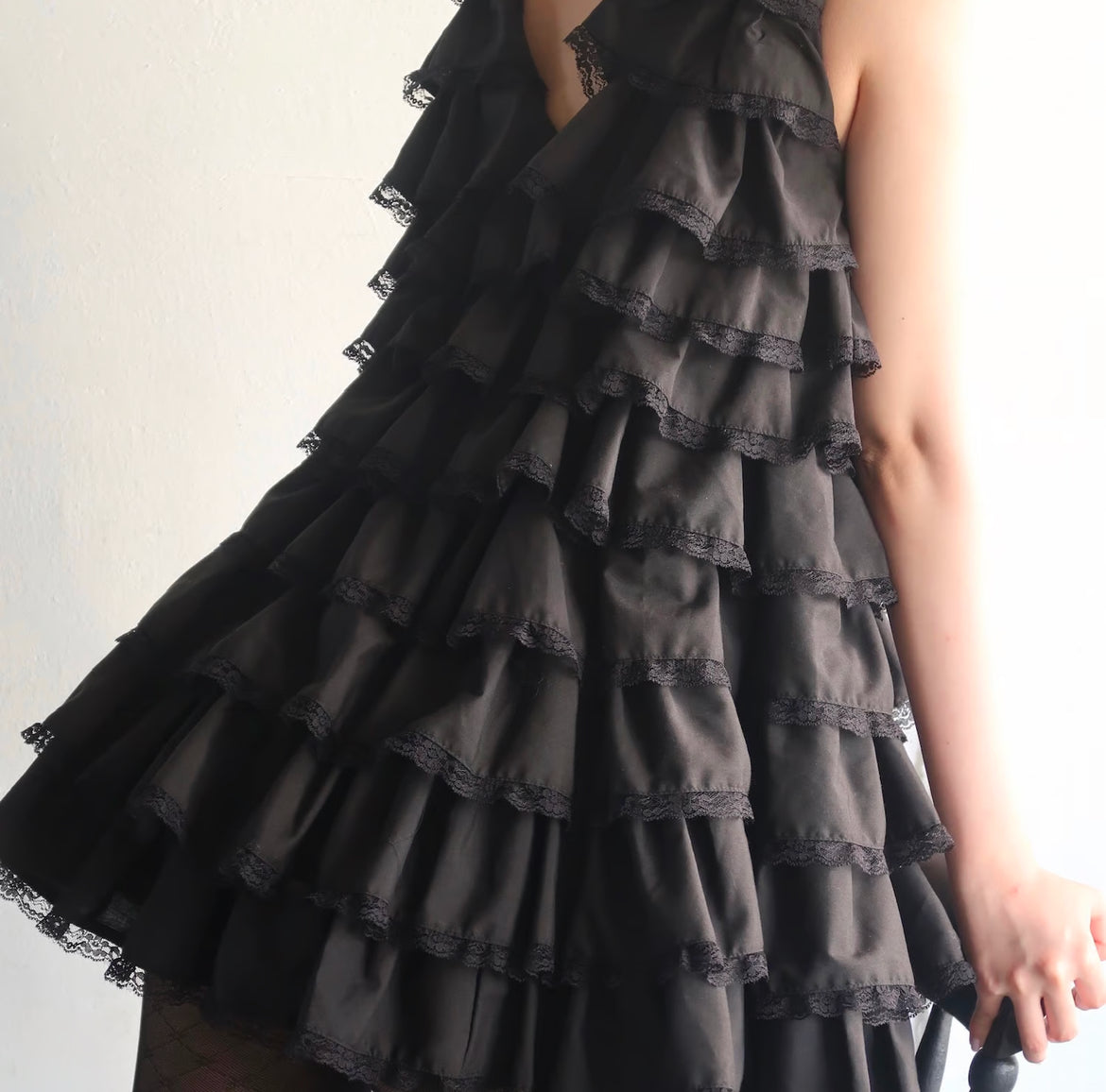 angel wings mini dress (black)