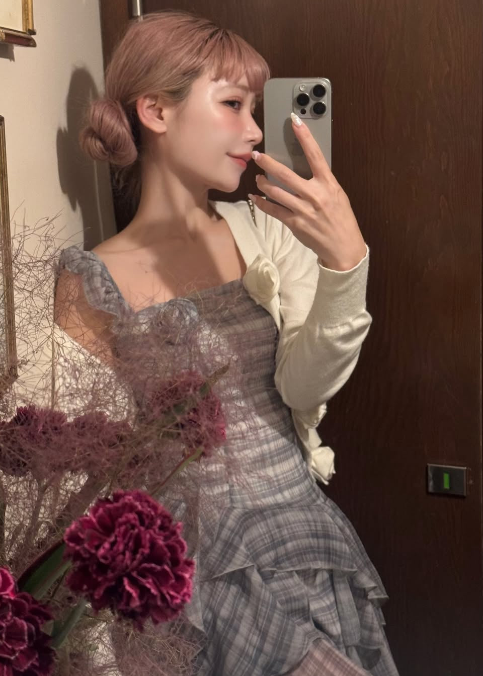Rosy check frill dress